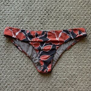 ACACIA // Makai Bottom